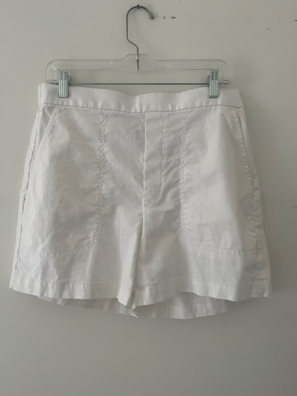 Banana Republic White Linen-Blend Bermuda Shorts pull on tennis preppy size med